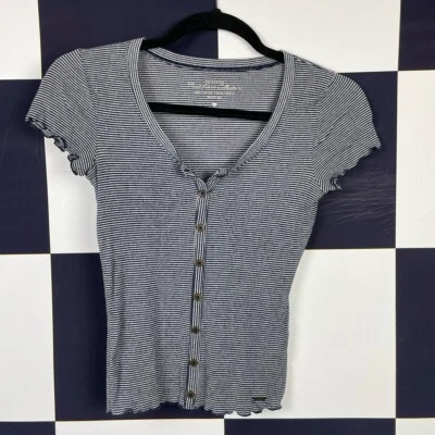 $22 • Buy Hollister Must Have Collection Lettuce Hem Striped T-shirt Size XS 