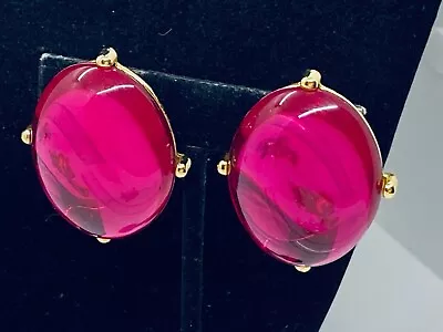 Vtg. Fuchsia Oval Cabochon & Gold Tone Large Chunky Clip On Earrings 378 • $0.99