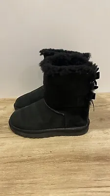 UGG Bailey Bow Black Sheepskin Winter Boots Size UK3 EU36•Mint• • £60