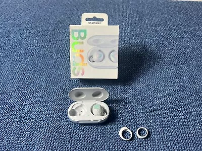 Samsung Galaxy Buds Wireless Earphones - Silver • £8