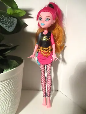 Mattel 2012  GiGi Grant  Monster High Doll 10.5  • $22.30