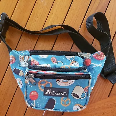 Everest Fanny Pack Multiple Pockets  Hip Bag Hiking Tote  • $12