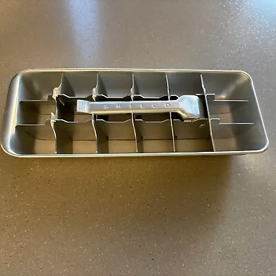 Vintage PHILCO Aluminum 14 Ice Cube Tray Retro Hinged Lever Action Kitchenware • $9.99