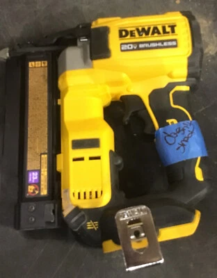 $129.95 • Buy Broken DEWALT DCN623 Atomic 20V MAX 23 Gauge Pin Nailer - Tool Only (FOR PARTS)