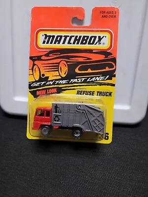 Matchbox 1995 Factory Sealed Refuse Truck 36 New On Hang Card • $4