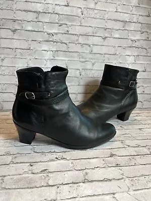 Munro Ankle Bootie Black Leather Buckle Strap Zip 2  Heel Women's Size 10 N • $22