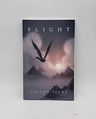 FLIGHT Volume 8 Vallard Books 2011 Pre-owned Very Good Condition  • £48.20