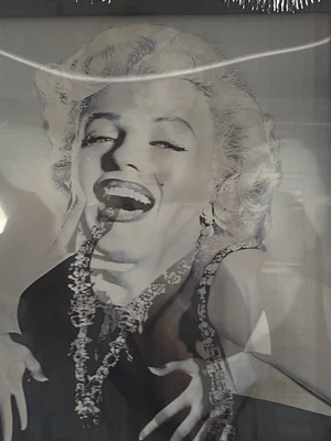 £20 • Buy New Marilyn Monroe 3D Picture