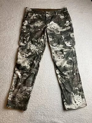 Cabela's Seclusion 3D Camo Hunting Pants Men's Size 38 Tall Cargo Double Kneecap • $24.88