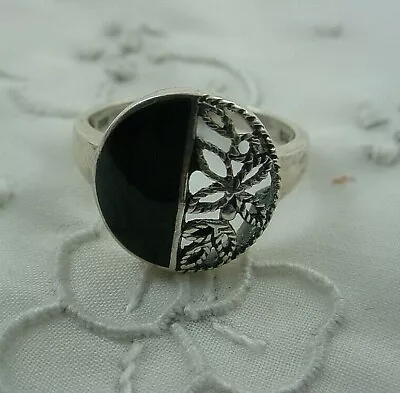 CW Charles Winston Sterling Silver Black Onyx & Leaves Ring Size 7.75 • $29.99