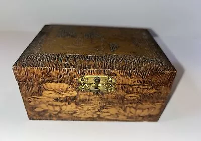 Antique Pyrography Trinket Box Pressed Wood Hinged Lily Pads • $24.99