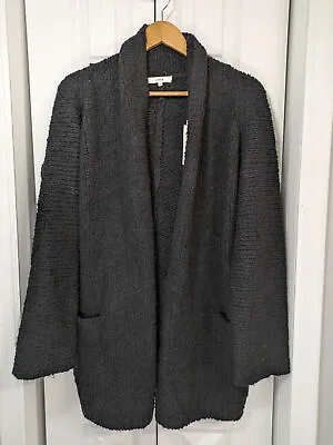 Vince. NWT Women's Size Medium Sherpa Jacket Coat Black • $140