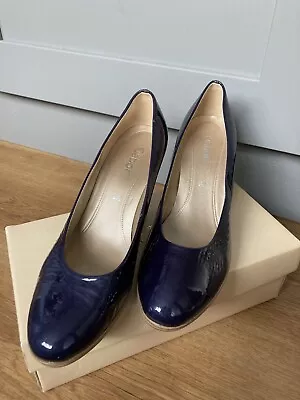 Gabor Navy Patent Court Shoes Size 6.5 • £8