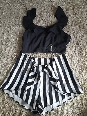 Zaful Black & White 2 Piece Shorts And Top Set Brand New With Tags Size L UK12 • £10