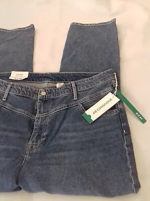 H&M Ultra Hight Waist Loose Fit Mom Jeans Size 20 BNWT • $27.35