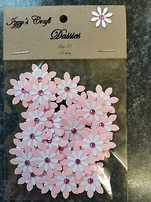 30 PAPER DAISY FLOWER CARD MAKING #124 CRAFf Birthday Decoration Confetti • £1.99