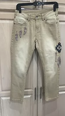 Cowgirl Tuff Capri Feather Arrow Size 27 • $30