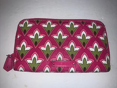 Vera Bradley Accordian Wallet Petit Pink Textured Pvc Breast Cancer Awareness • $12.88