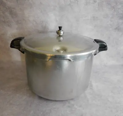 Presto 16 Quart Pressure Canner Cooker 01745 • $45