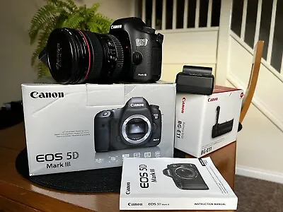 Canon Eos 5d Mark Iii In Excellent Condition Body Plus Lens EF 24-105mm • £1100