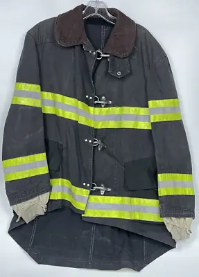 Vintage Globe Men's Turnout Jacket Size 42 - Fireman Protective Gear • $79.99