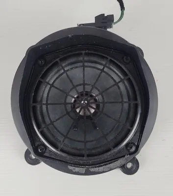 OEM Mercedes-Benz BOSE LEFT REAR DOOR SPEAKER 1638200702 ML320 ML430 ML55 AMG • $24.95