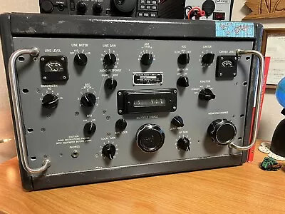 Collins R-390A /URR Military Receiver With Case • $800