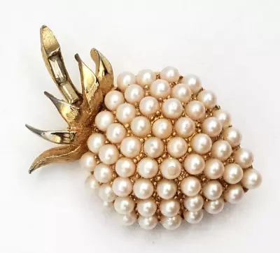 Vtg Pell Gold W Small White Pearls & Baguette Rhinestone Strawberry Pin/Brooch • $4.99