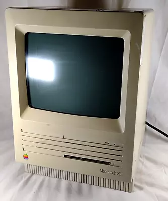 Vintage MACINTOSH SE M5011 All-in-one Computer | Apple 1988 *Powers On* • $129.99