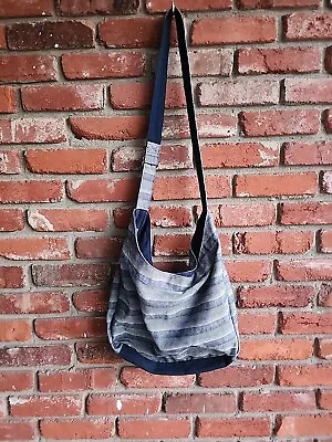 Sporty Retro Metro Thirty-One Blue & Gray Stripe Canvas Bag • $12.60