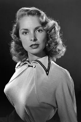 Janet Leigh  Unsigned 6  X 4  Photo - Beautiful American Actress *2177 • £1.60