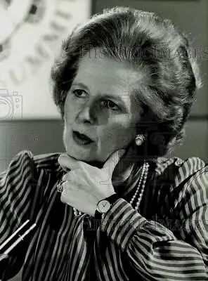 1984 Press Photo Britain's Prime Minister Margaret Thatcher In London • $19.99