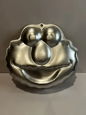 2002  - Elmo Face - WILTON CAKE PAN # 2105-3461 USED • $7.99