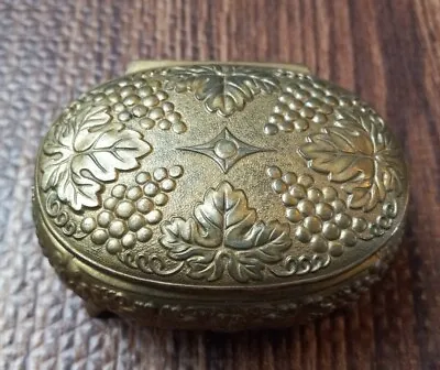 Vintage Oval Brass Jewelry Box • $20