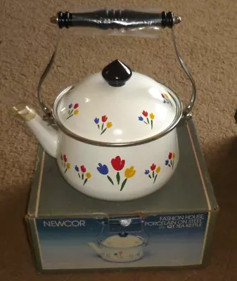 Vintage Newcor Tea Kettle Teapot 2.5 Quart #936 Paradise Tulips Porcelain Enamel • $22.74