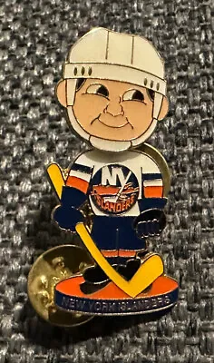 NHL New York Islanders Bobble Head Pin White Jersey Ice Hockey • $10