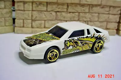 Hot Wheels Chevy Stocker Monte Carlo Aerocoupe White GTB 1/64 C34b2 • $4.49