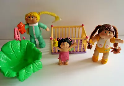 Vintage -1984 Cabbage Patch Mini PVC Figures & Bath ~ Play Pen • $11