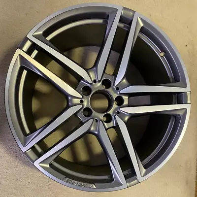 Genuine Mercedes E63 Amg 20  Alloy Wheel Rim 9.5j Grey D-cut A2134012800 *9a-4 • $446.92