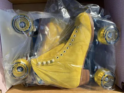 *NEW IN BOX* Moxi Roller Skates Pineapple Sz 7 (Womens 8-8.5) *READY TO SHIP* • $285