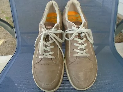 ECCO Men's 9 - 9.5 Walking Sneaker Shoe Comfort Beige Nubuck Leather 43EU • $15