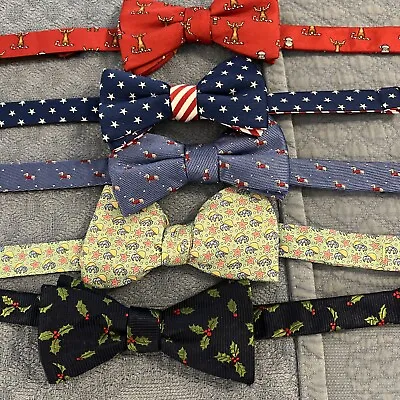 Bow Ties Premade Vineyard Vines Set Of 5 • $13