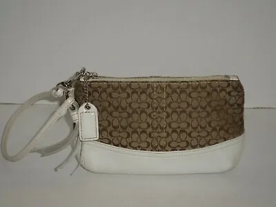 COACH CC Signature Brown Jacquard Wristlet White Leather Trim Vintage Cute • $17.99