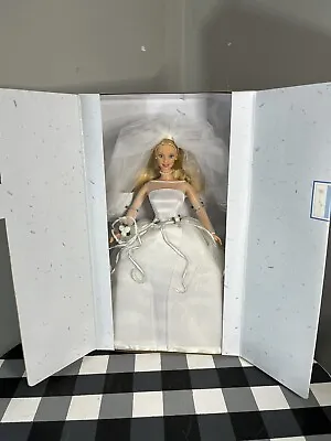 1999 Avon Blushing Bride Special Edition Barbie • $15