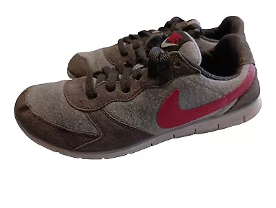 Nike Womens Eclipse Gray Running Sneakers Size 6.5 • $21.99