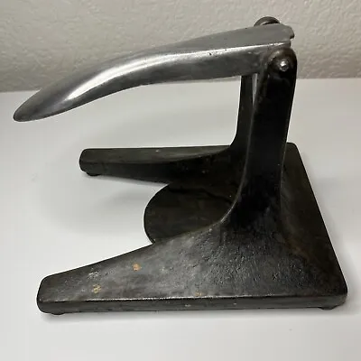 Vintage Cast Iron Can Opener Vaughan Chicago USA • $22