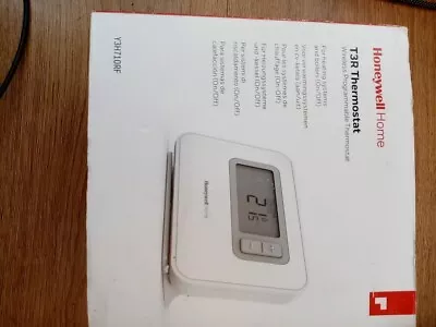 Honeywell T3r Wireless Programmable Thermostat  • £60