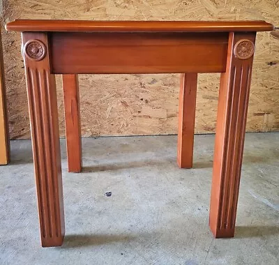 DACHTN Oak End Table 24 W X 21 D X 24 H • $47.95