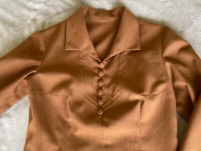 £10 • Buy Vintage 60’s MOD Twiggy Wing Collar
