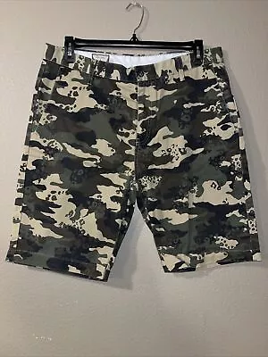 Volcom Corpo Class Military Camo Mens 34 Large Flat Front Shorts • $21.95